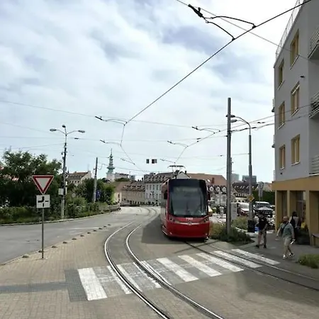 Yaya Bratislava